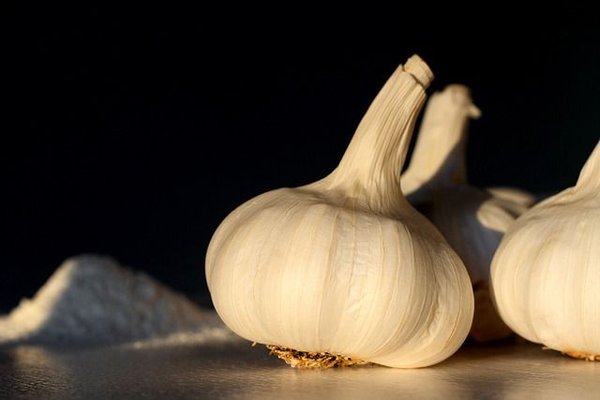 Poêlée de blettes à l'ail : Simple et délicieuse